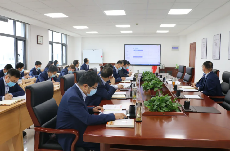 泓源公司召開黨委理論學(xué)習(xí)中心組暨黨史學(xué)習(xí)教育專題學(xué)習(xí)會(huì)議(圖2) 泓源公司召開黨委理論學(xué)習(xí)中心組暨黨史學(xué)習(xí)教育專題學(xué)習(xí)會(huì)議(圖2)